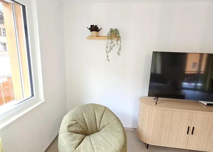 Habibi - Aare Jungfrau Ag Apartmán *